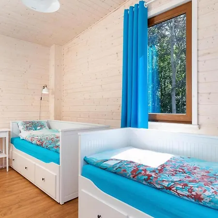 Comfortable No 3 , Summer Pool Rewal